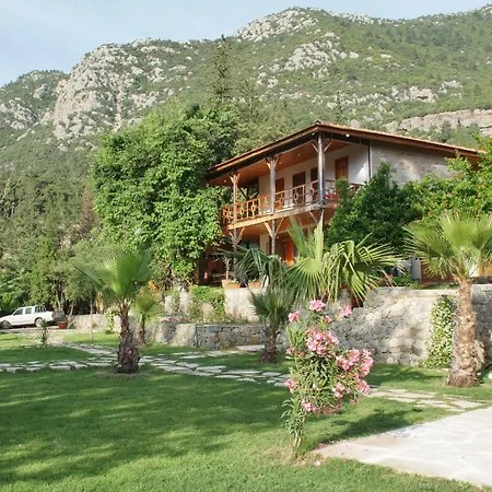 Lycia Nature House ホテル Çıralı