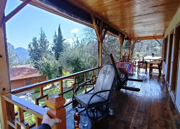 Lycia Nature House Hotell
