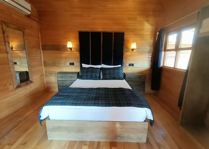 Hotell Lycia Nature House 2*